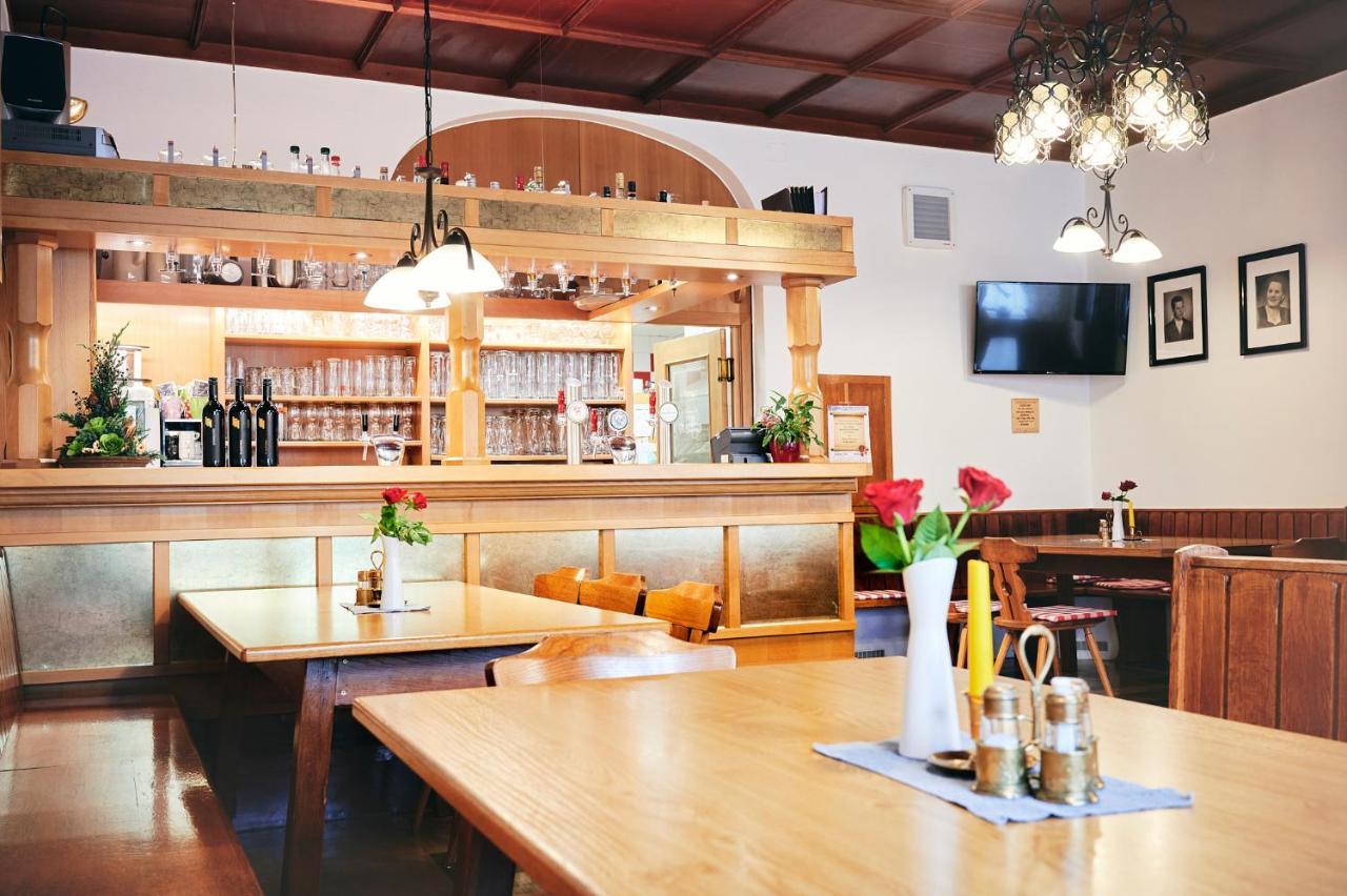 Gasthof Mittendorfer Haag am Hausruck エクステリア 写真